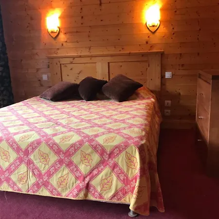 Coq De Bruyere Hotel Courchevel