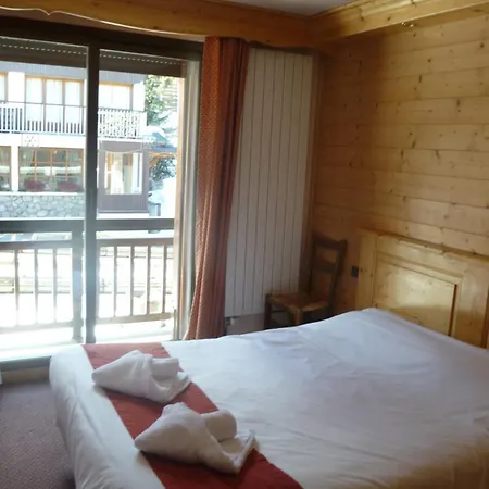 Coq De Bruyere Hotel Courchevel